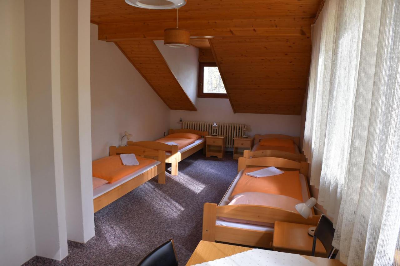 Sola Gratia Hotel Bystrice pod Hostynem Luaran gambar